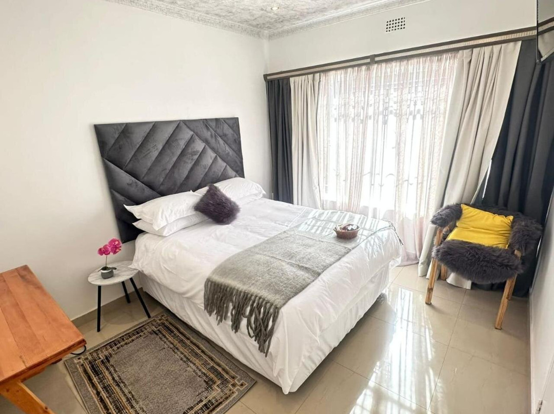 Lifegate Guest House