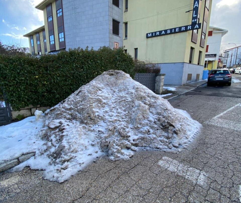Hostal Mirasierra主图