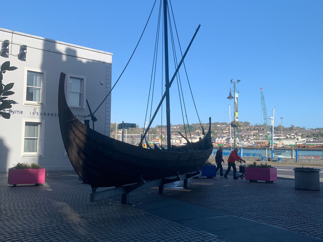 Viking Sword & Longboat-沃特福德必去景点