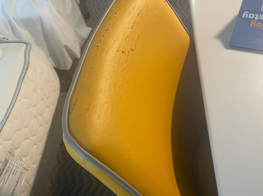 克莱瑞都柏林机场酒店主图