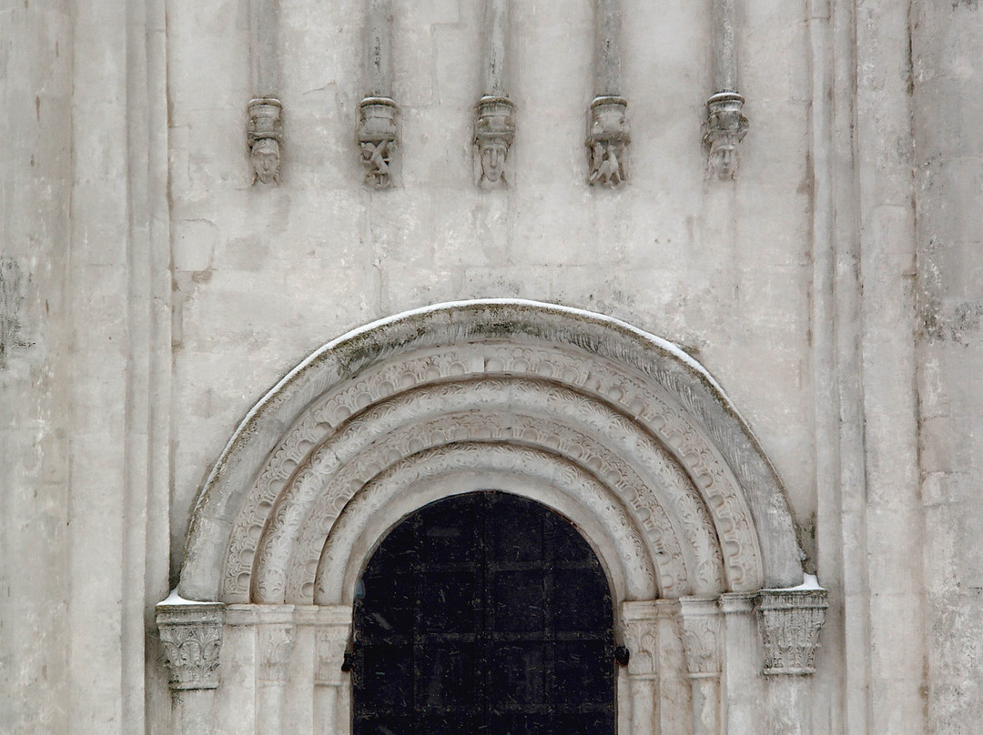 Church of the Intercession of the Holy Virgin景点图片