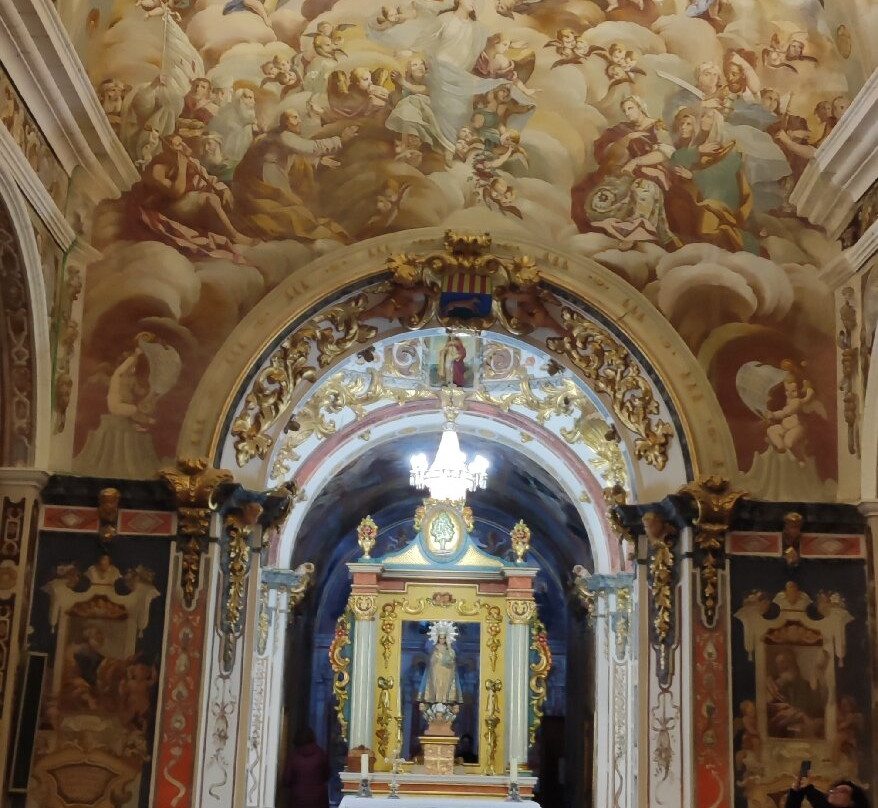 Ermita de la Virgen de Avellá-Cati必去景点