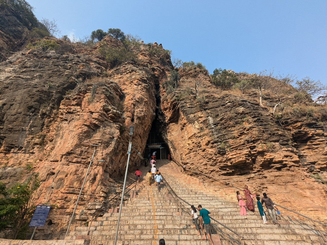 Yaganti Temple景点图片
