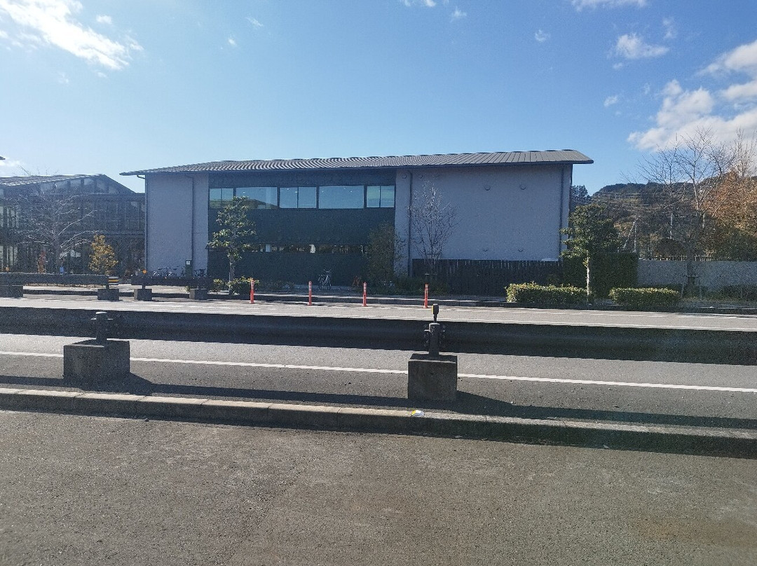 レストラン ダモンデ