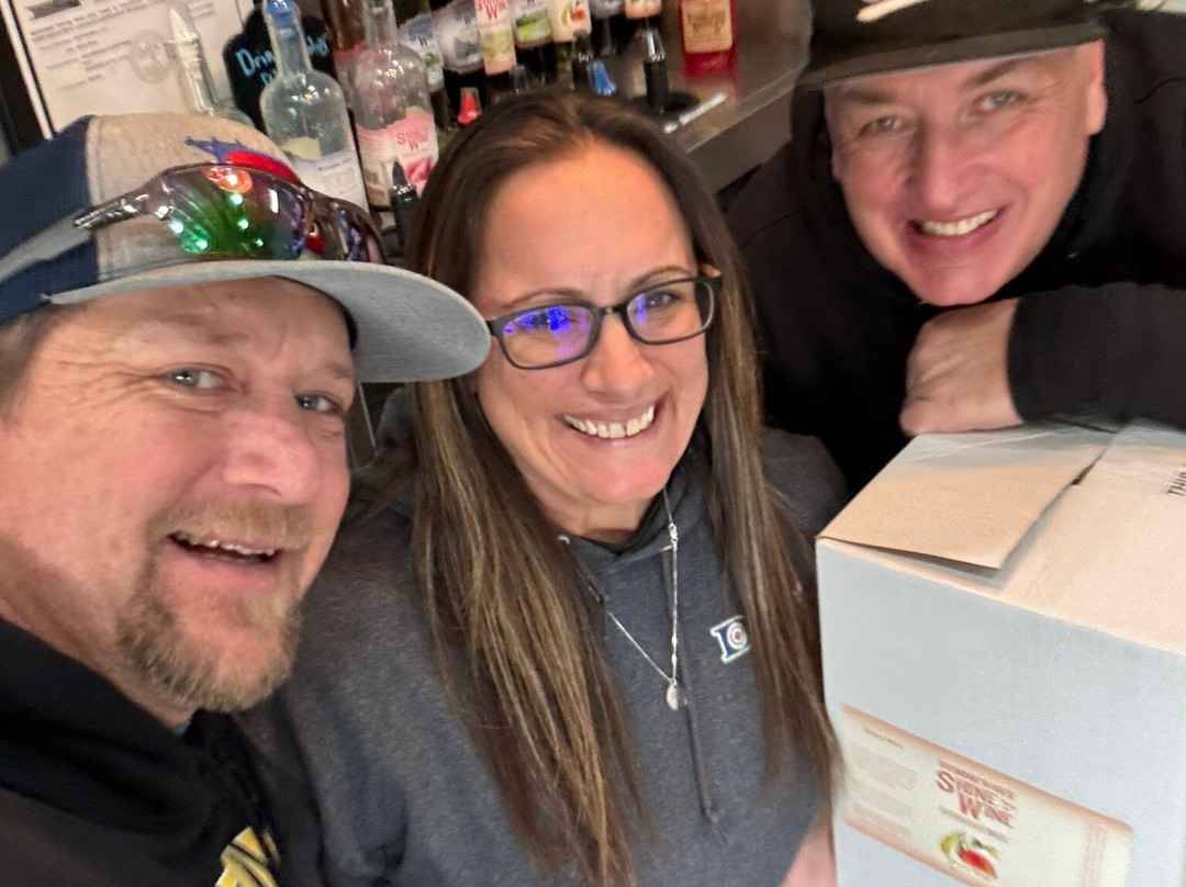 Tennessee Shine Co.-塞维尔维尔必去景点