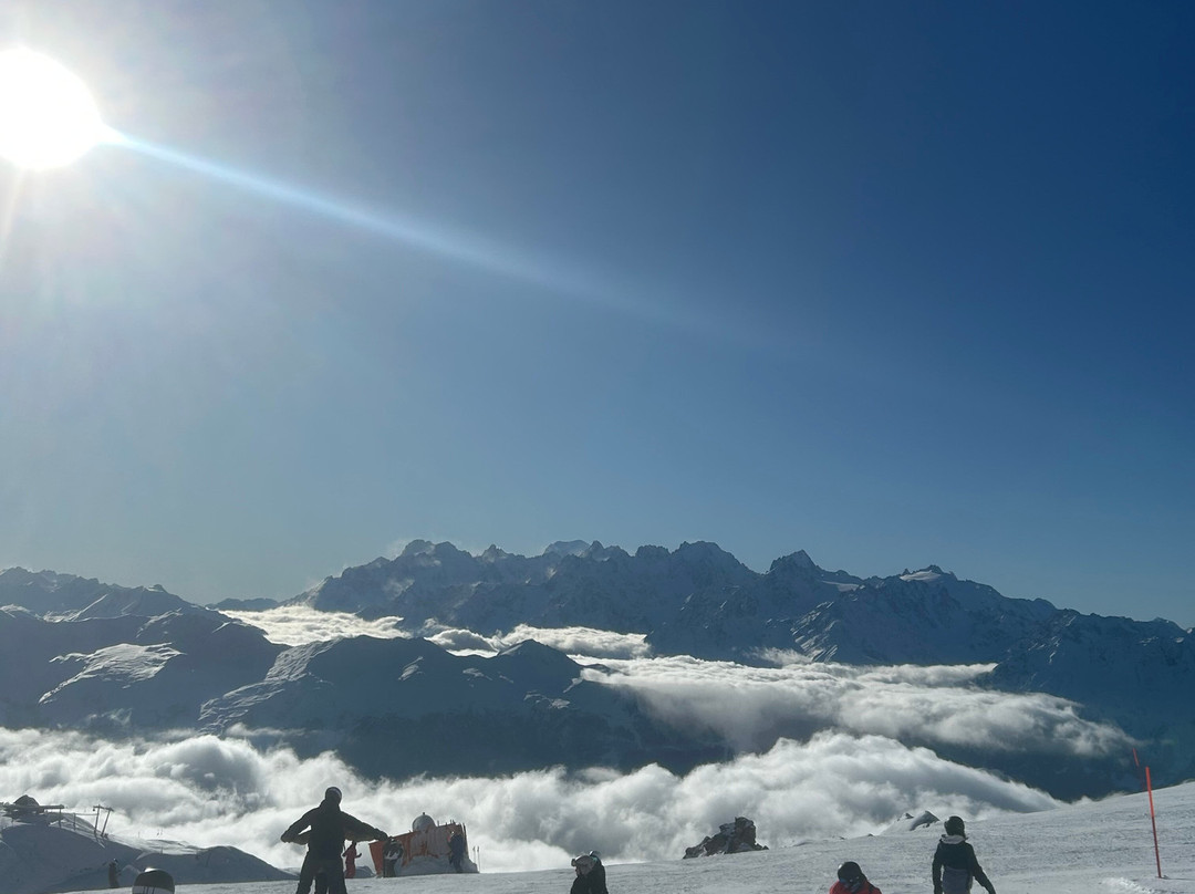 Independent Snowboard School-韦比尔必去景点