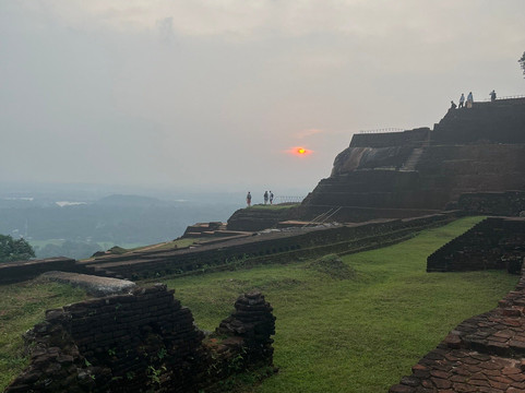 Sri Lankan Nisha Tours-蒂瑟默哈拉默必去景点