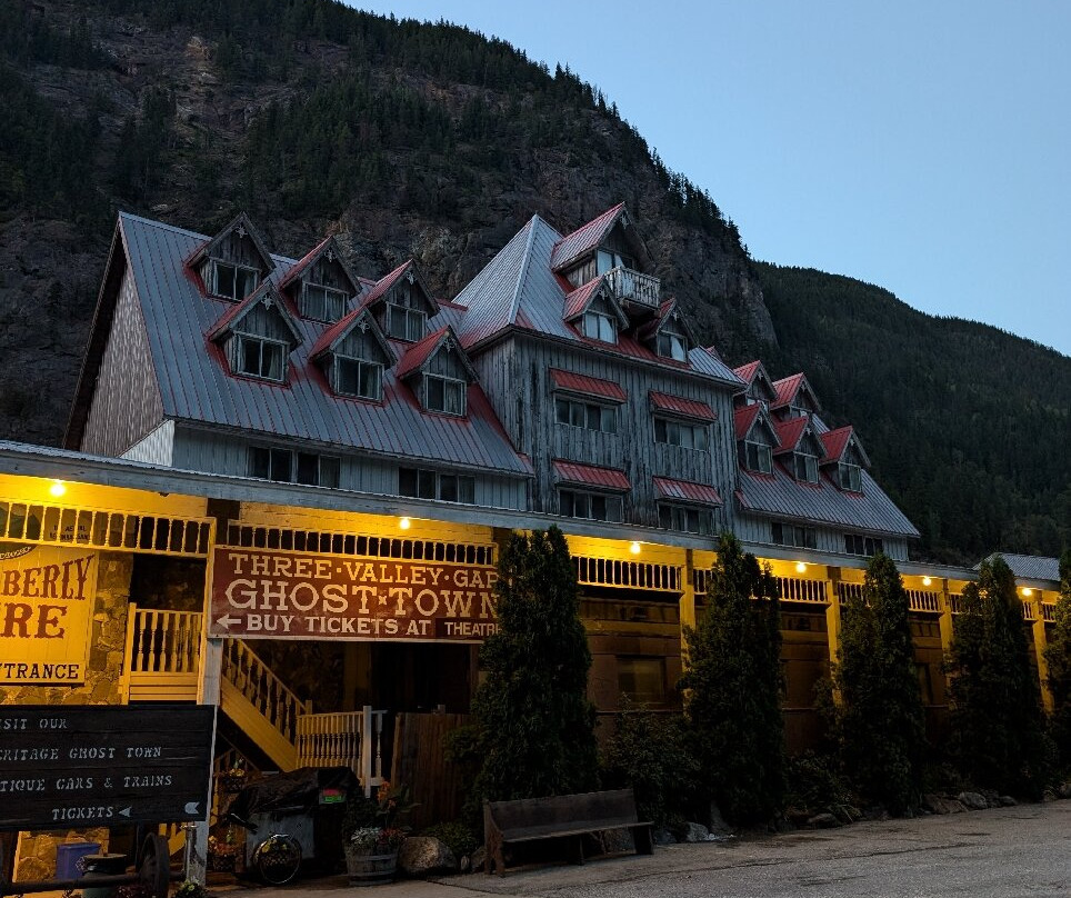 Three Valley Gap Ghost Town景点图片