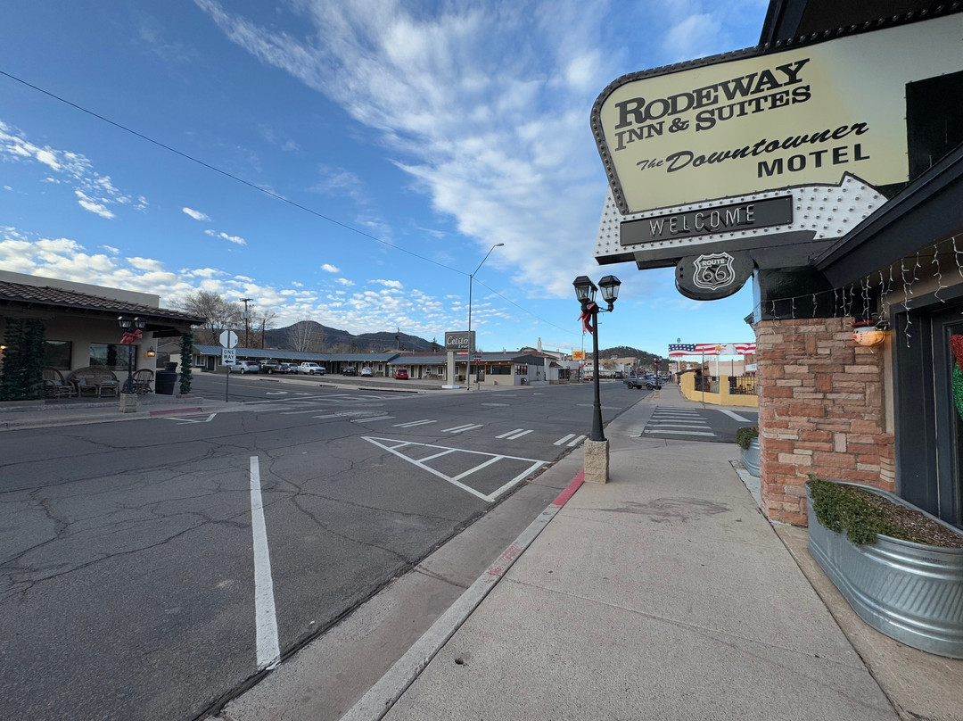 Rodeway Inn & Suites Williams Downtowner-Rte 66主图