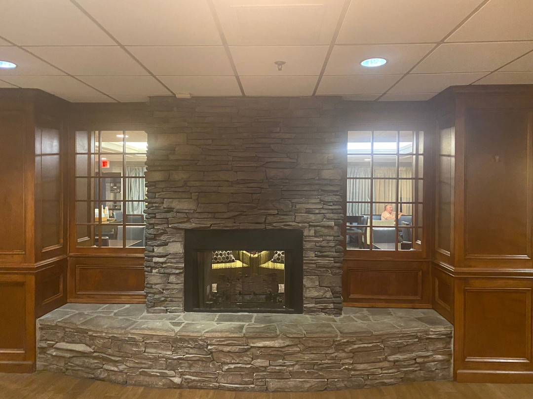 金斯斯波特希尔顿恒庭酒店主图