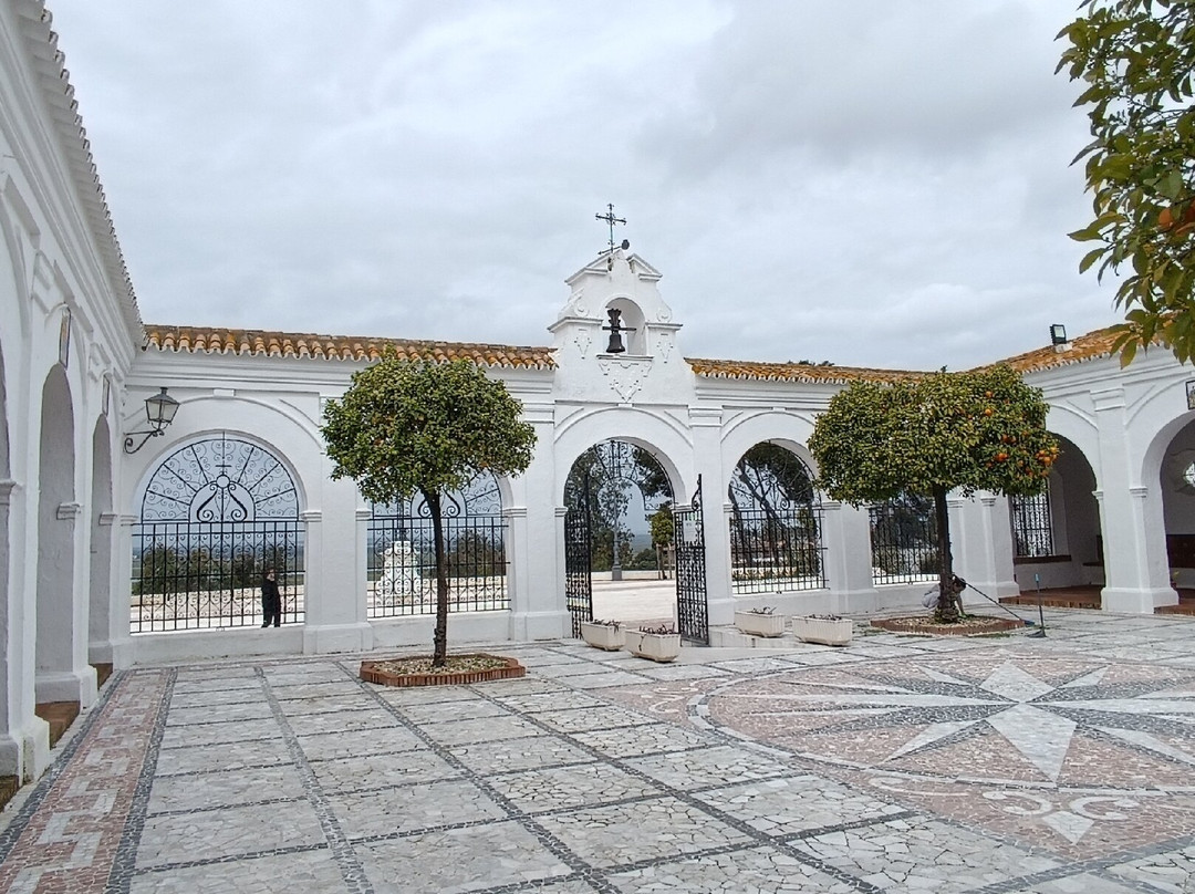 Santuario de Nuestra Señora de La Cinta-韦尔瓦必去景点