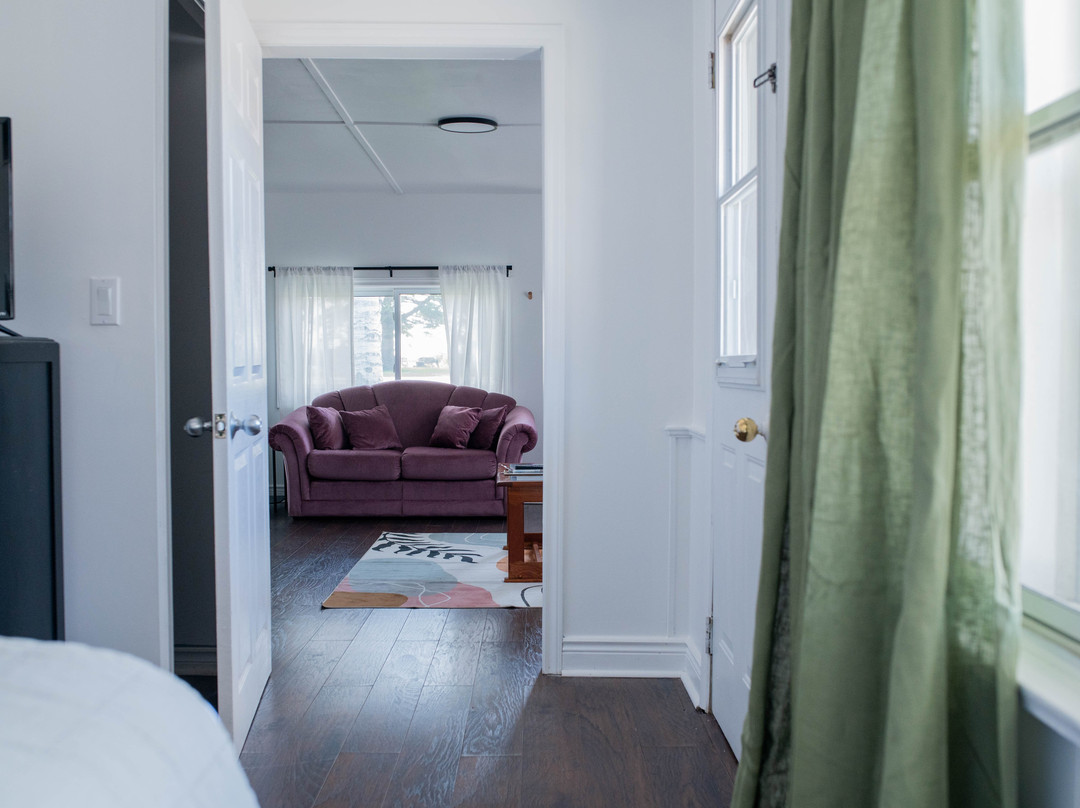 Lakeside Motel主图