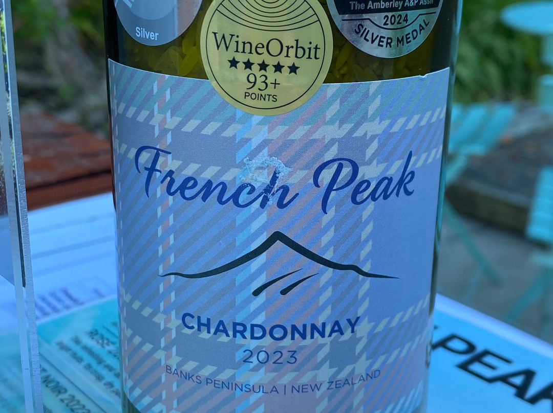 French Peak Vineyard景点图片