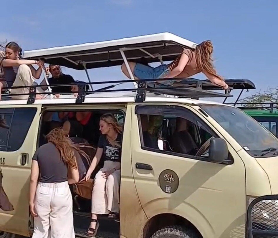 Onyx Nature Safaris-Kira Town必去景点