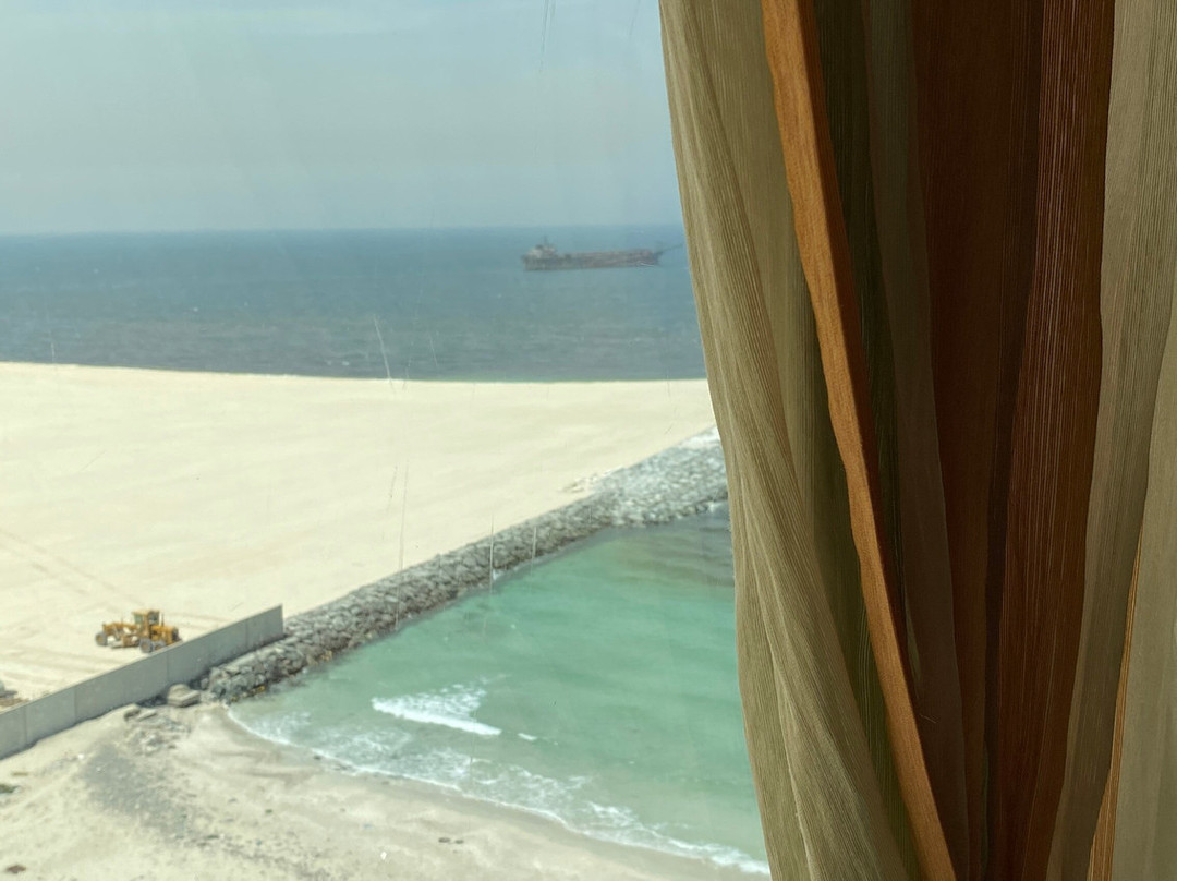 Bahi Ajman Palace Hotel主图