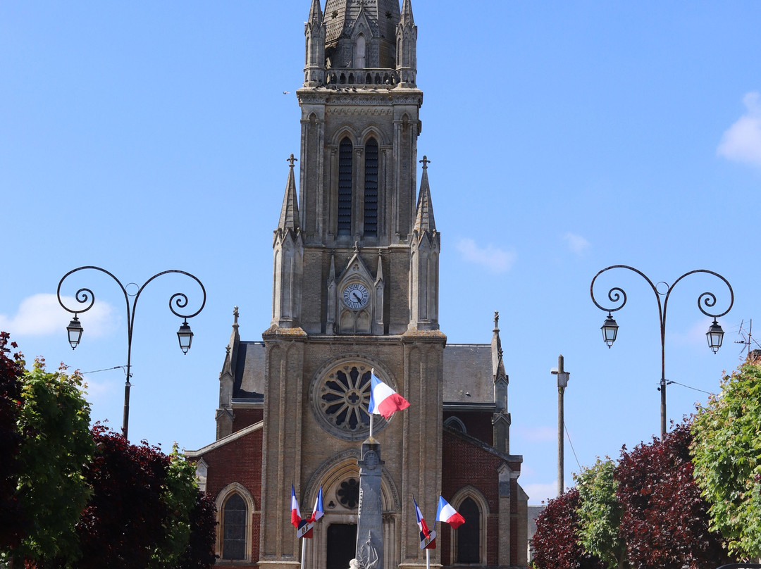 Eglise Saint Eloi-Forges-les-Eaux必去景点