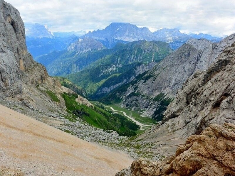 Passo d'Ombretta-罗卡皮耶托雷必去景点
