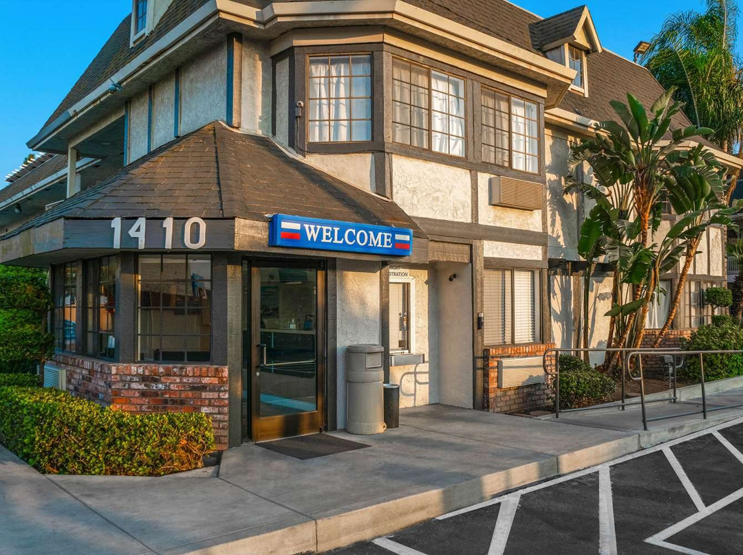 Motel 6 Merced, CA - North