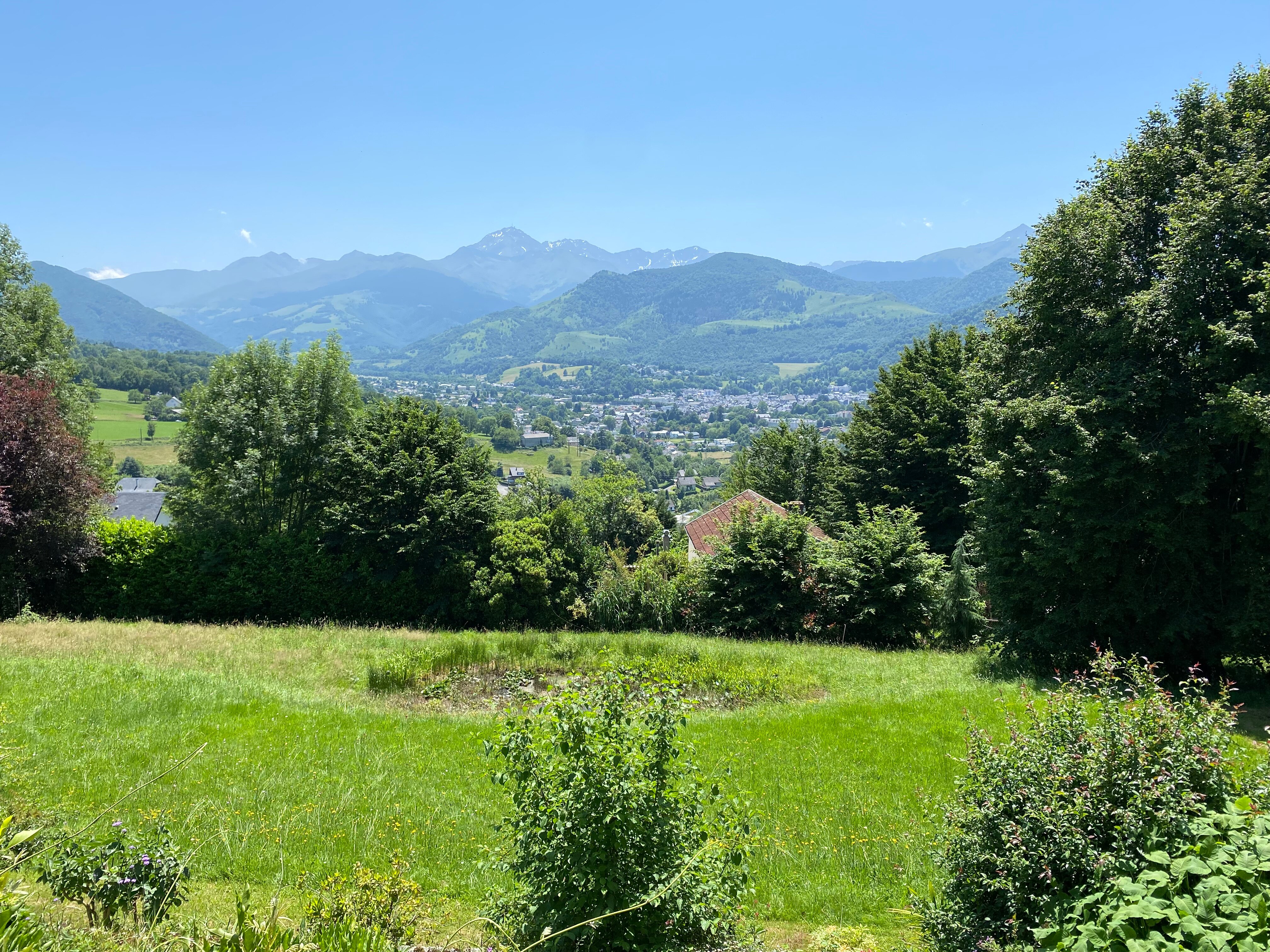 Hi Pyrenees-官方