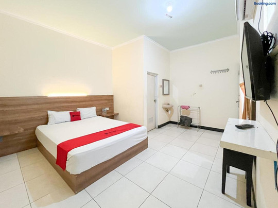 Oyo 90627 Hotel Mutiara