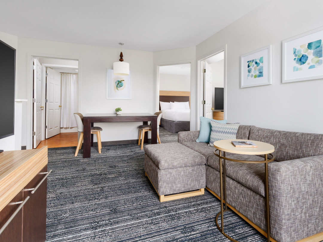 TownePlace Suites by Marriott Manchester-Boston Regional Airport