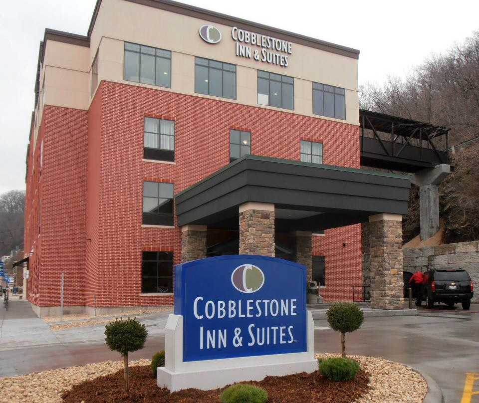 Cobblestone Inn and Suites Marquette, IA/Prairie Du Chien主图