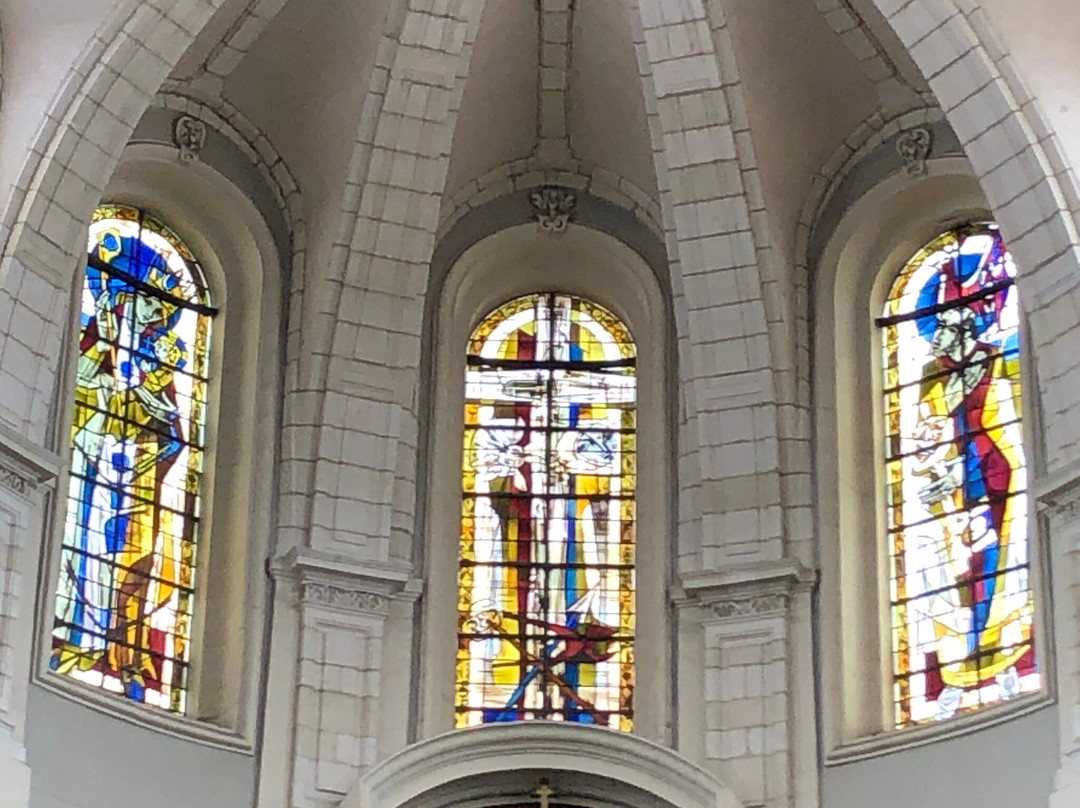 Collegiale Saint Pierre-杜埃必去景点