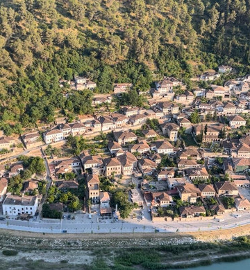 Show Me Albania-地拉那必去景点