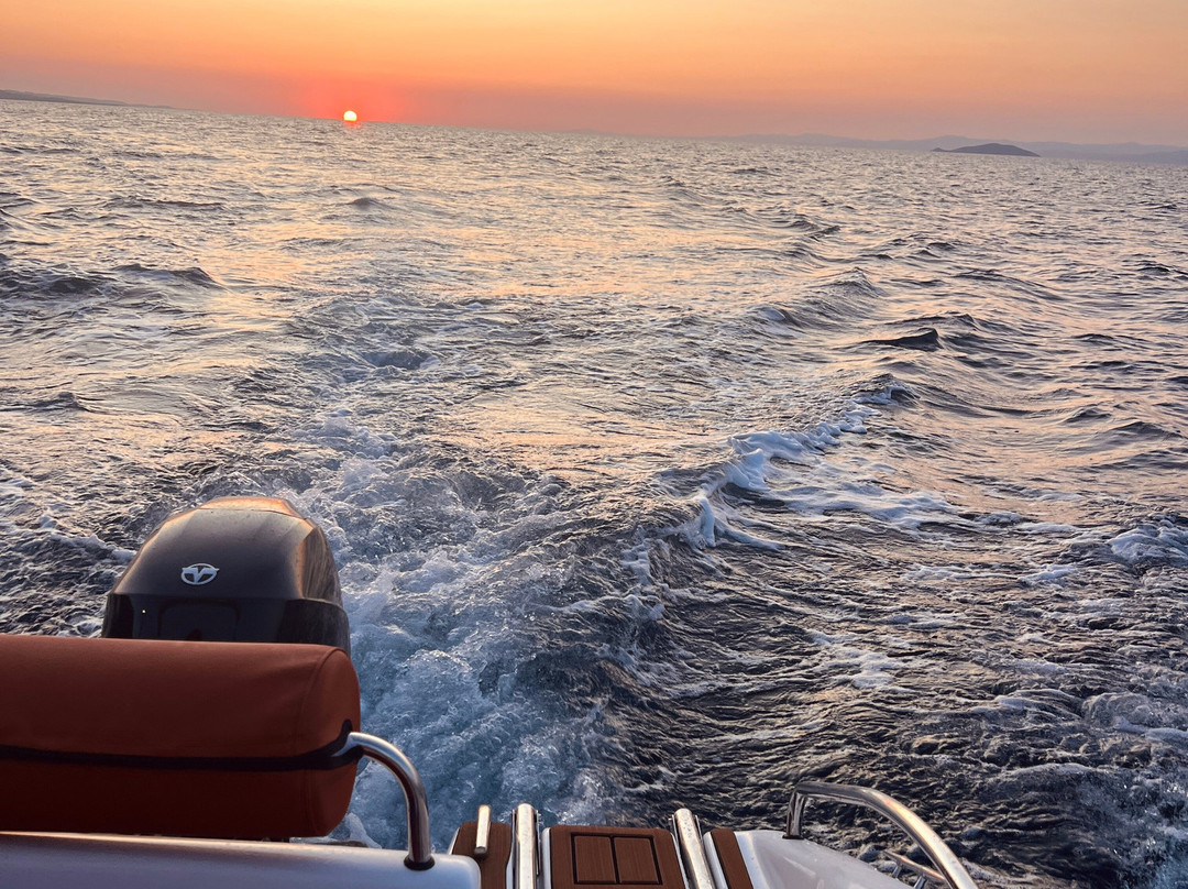 A La Carte Yachting - Boat Rentals-Porto Koufo必去景点