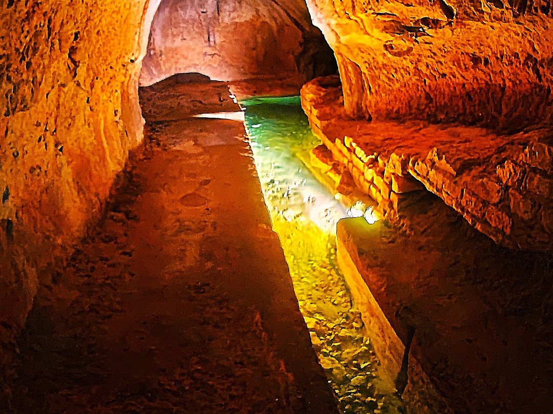 La Grand Font - Fontaine Romaine Souterraine