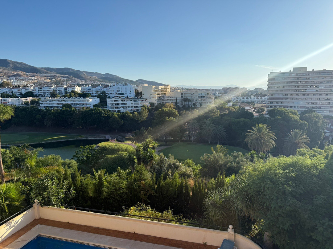 Malaga Airport Transfers-马拉加必去景点