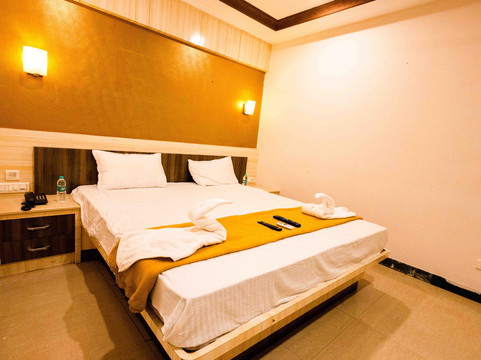 OYO 46258 Hotel Drg Classic