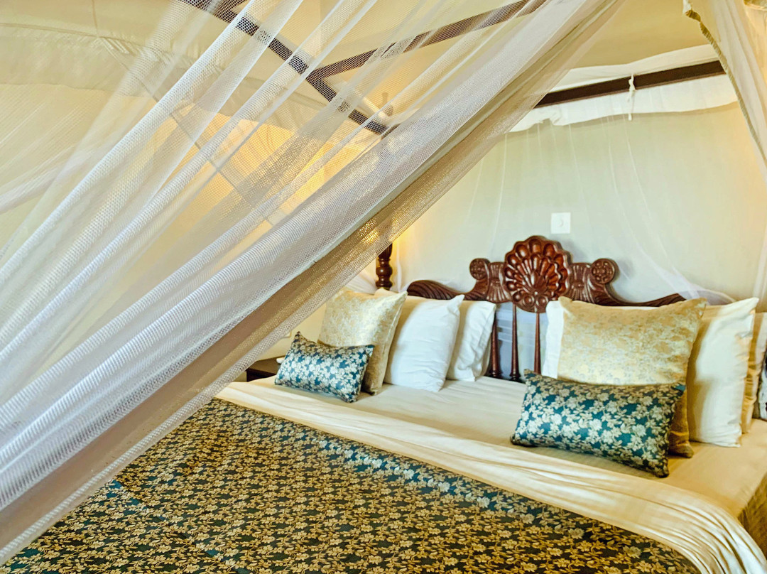 兰卡套房酒店主图