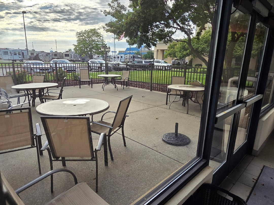 Hampton Inn & Suites Springfield-Southwest主图