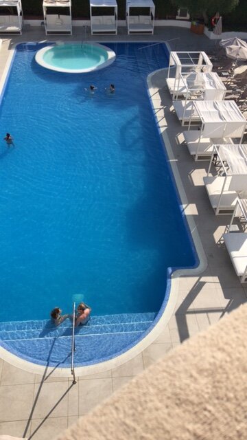 Sentido Fido Tucan-泳池