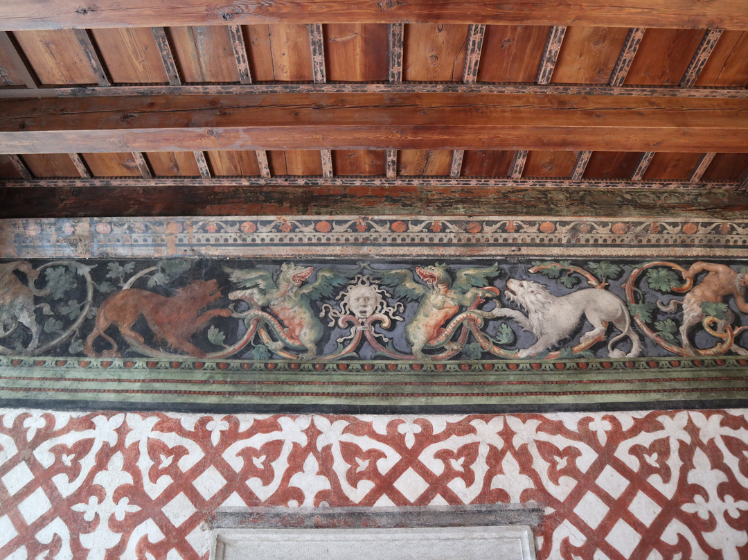 Palazzo Assessorile di Cles-Cles必去景点