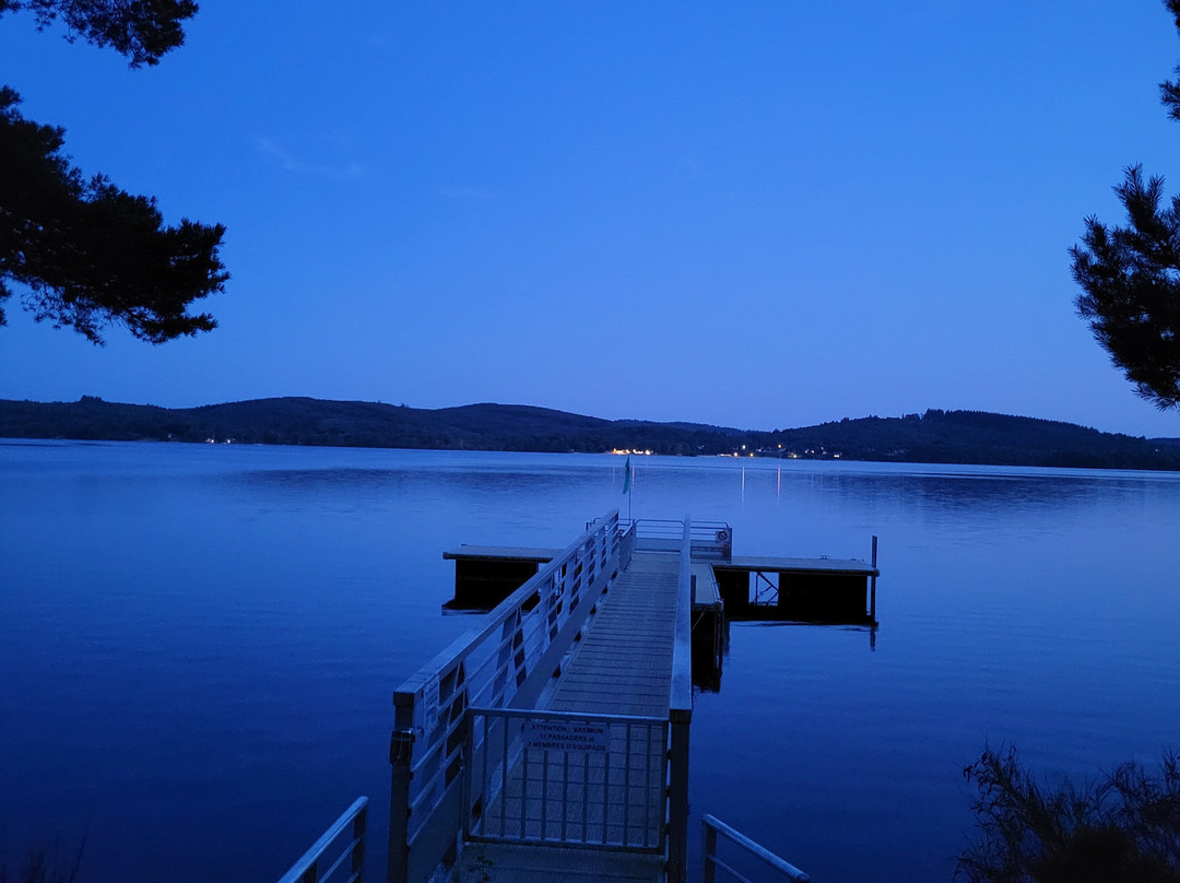 Lac de Vassivière-Auphelle必去景点