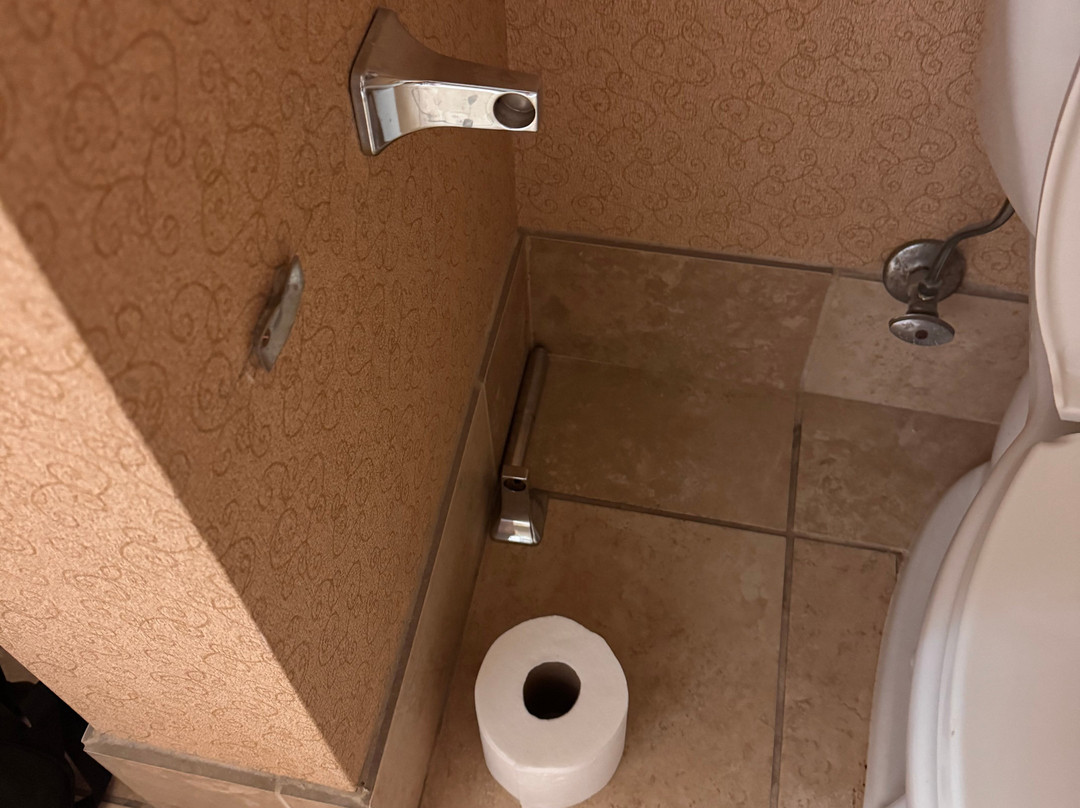 坎伦城希尔顿恒庭酒店主图