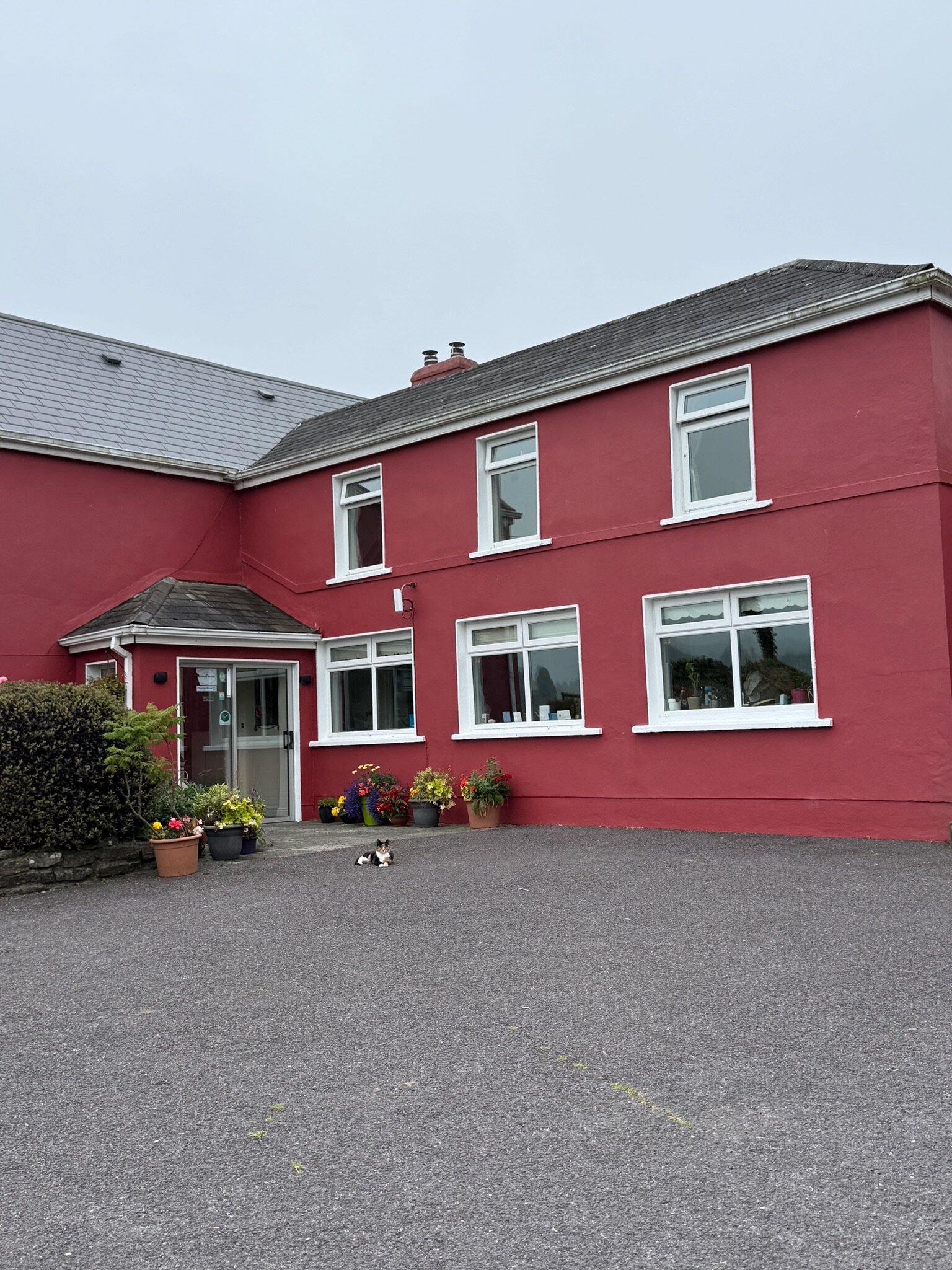 Bridgeview Farmhouse-浴室