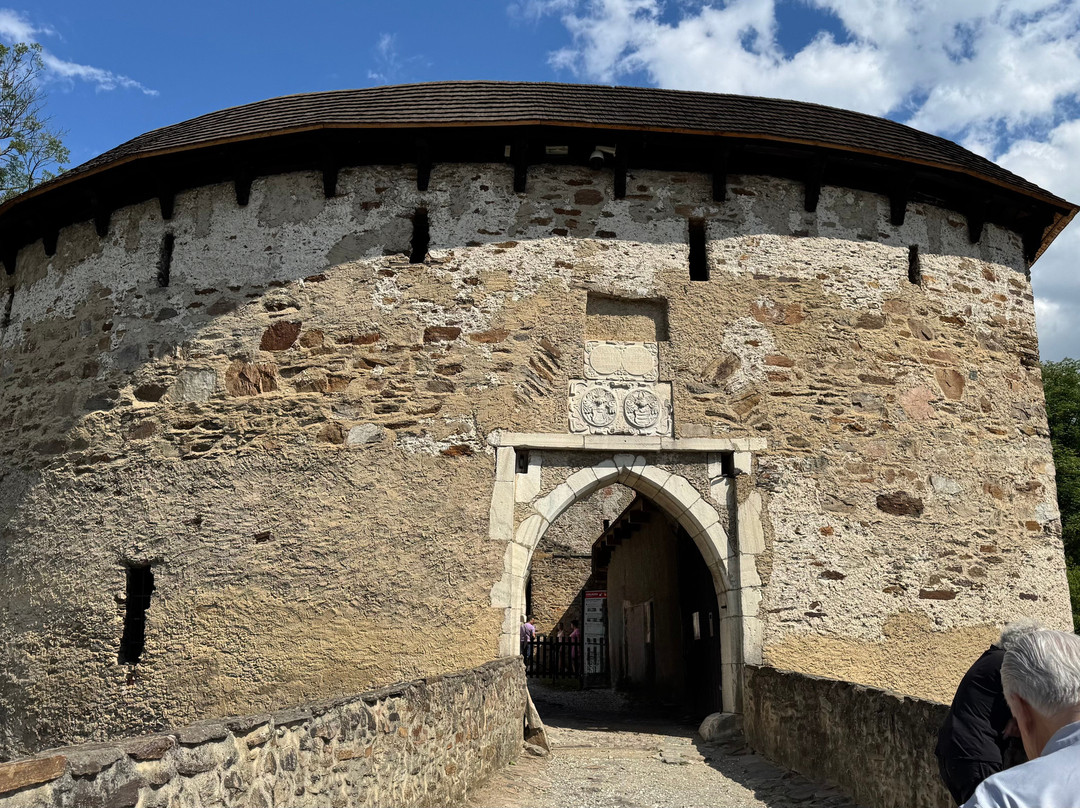 Pernstejn Castle-Nedvedice必去景点