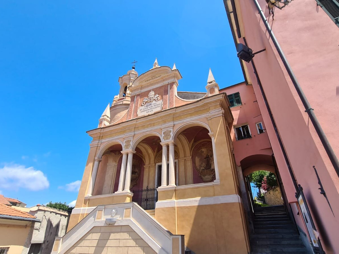 Logge di Santa Chiara-因佩里亚必去景点