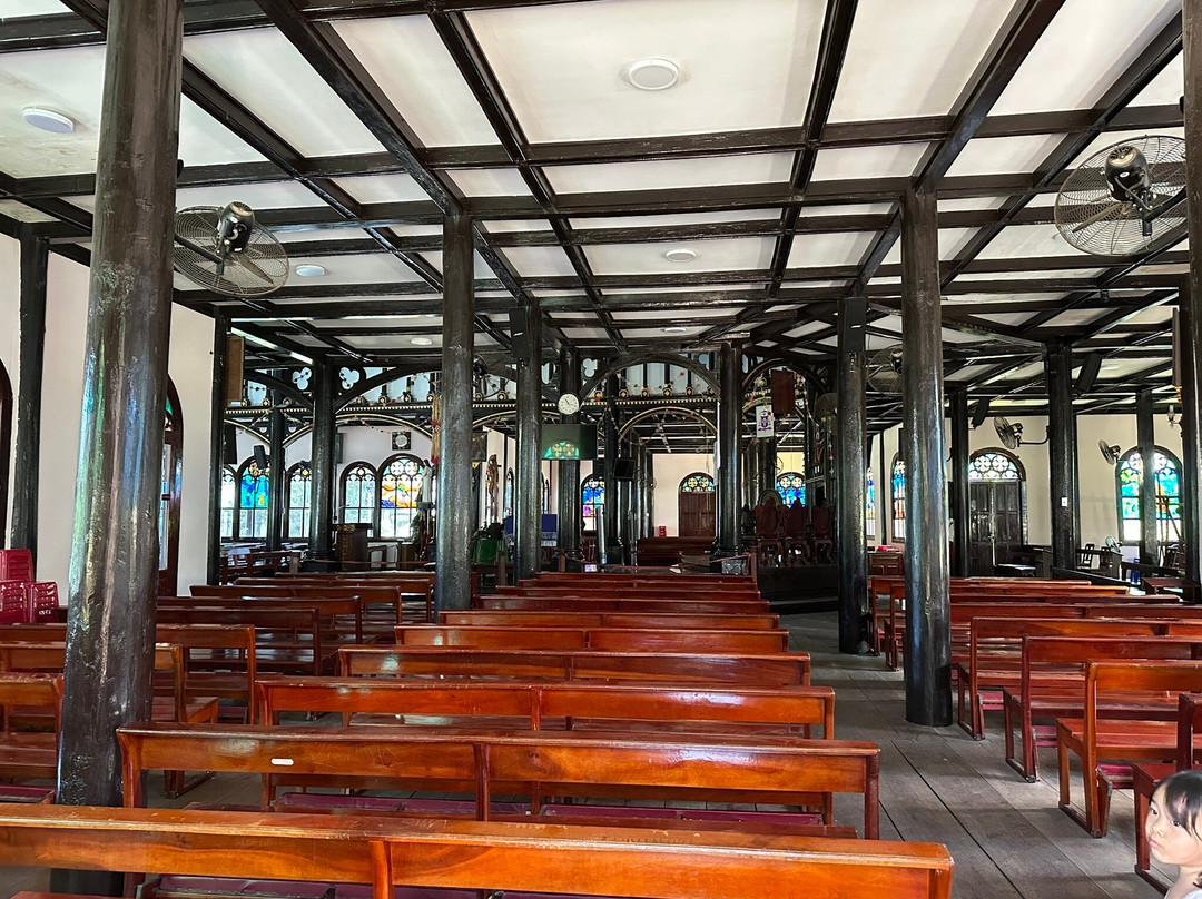 Wooden Church-昆嵩必去景点