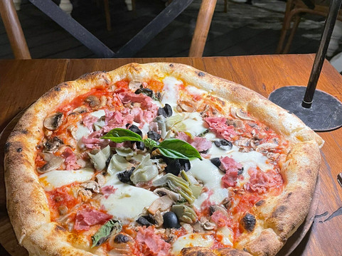 L'osteria Pizza E Cucina Icon Bali主图