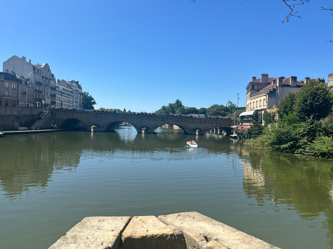 Canal de la Moselle-梅斯必去景点
