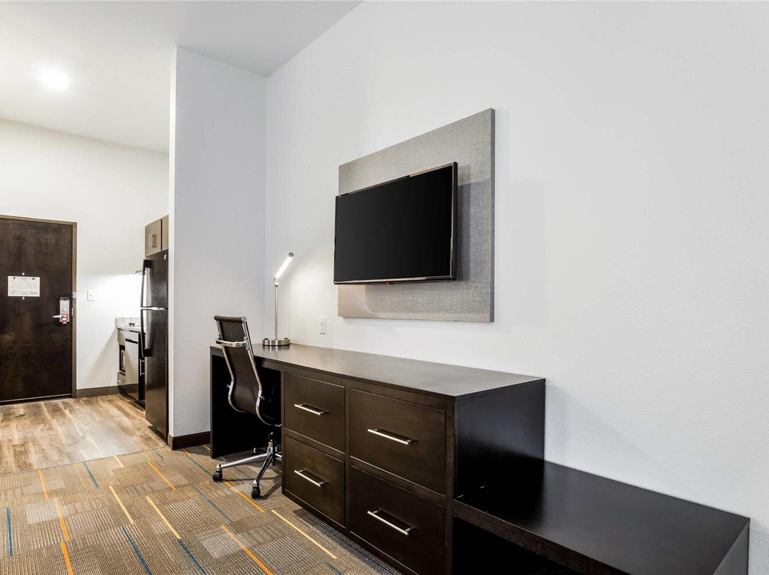 MainStay Suites Winfield-Teays Valley