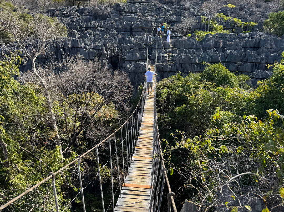Madagascar Tour Severino-Dzamandzar必去景点