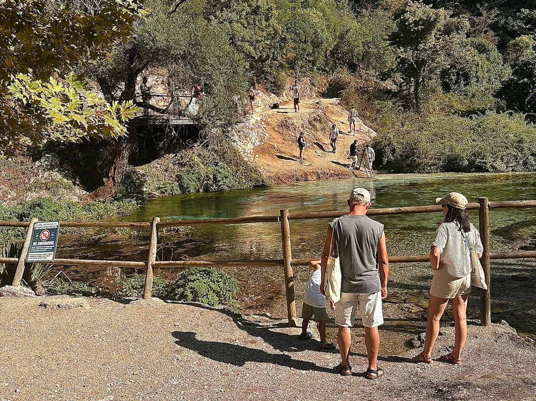 The Blue Eye-沙兰德必去景点