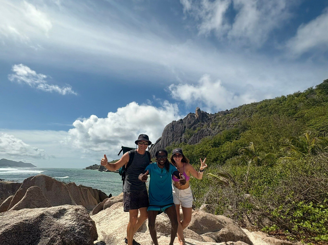 Sunny Trail Guide-拉迪格岛必去景点