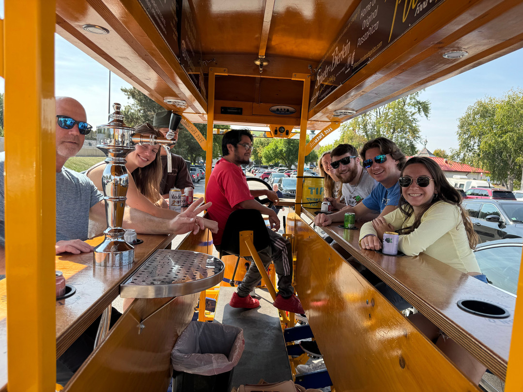 PedAle Trolley-弗兰肯默斯必去景点