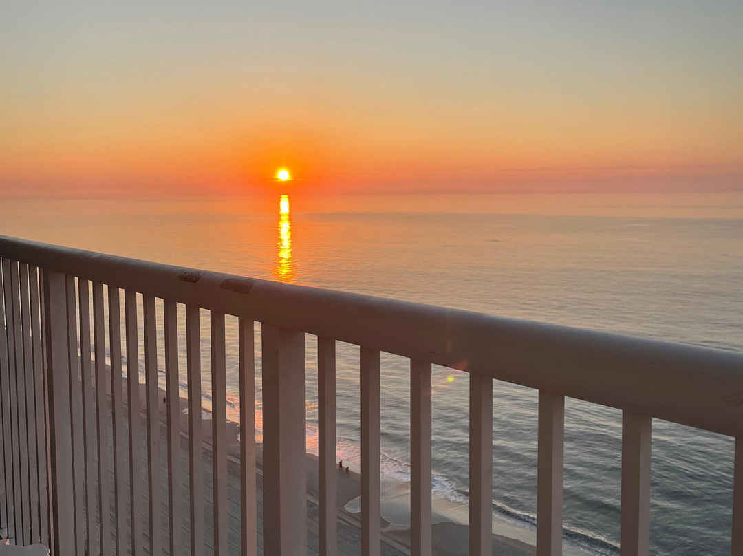 海滨度假酒店主图